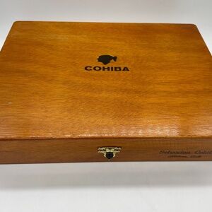 Vintage wooden empty cigar box: Cohiba brand